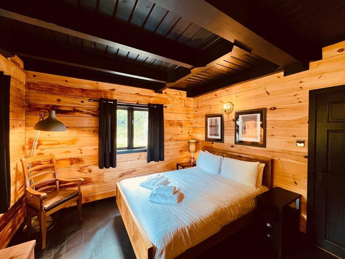 Lodges On Loch Ness Inverness Room photo